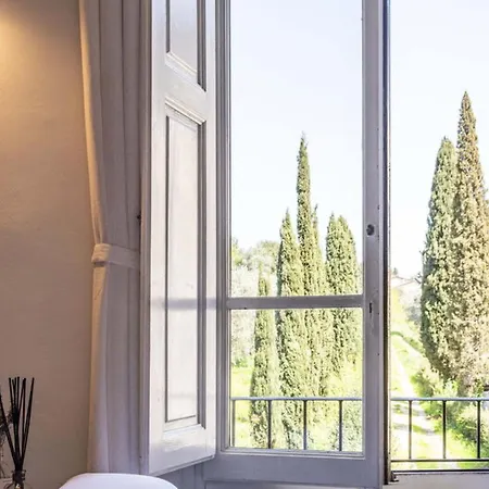 By Interhome Florence
